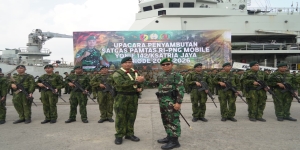 Berhasil Jaga Perbatasan dan Bantu Masyarakat Papua, Satgas Yonif 142/KJ Pulang dengan Prestasi Gemilang