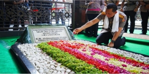 Jelang Hari Bhayangkara ke-80, Kapolri Jadikan Ziarah ke Makam Presiden RI Terdahulu Sebagai Momentum Refleksi Nilai Kebangsaan