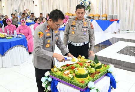 Peringatan Hari Lalu Lintas Ke-70,  Lalu Lintas Yang Berkeselamatan Menuju Indonesia Emas.