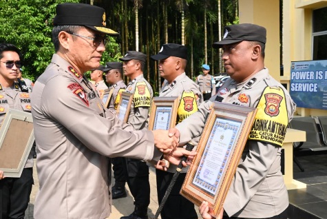 Kapolda Jambi Apresiasi Kerja Bhabinkamtibmas Pesisir Tanjabtim