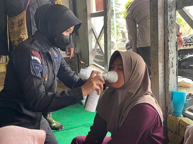 Brimob Jambi Gelar Bakti Sosial di Lingkungan TK Tunas Bangsa Merangin